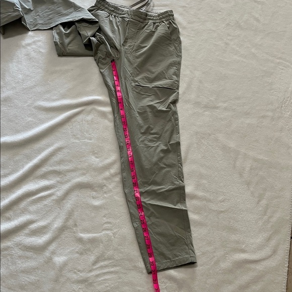 Lululemon Athletica Relaxed Pants - Picture 2 of 9